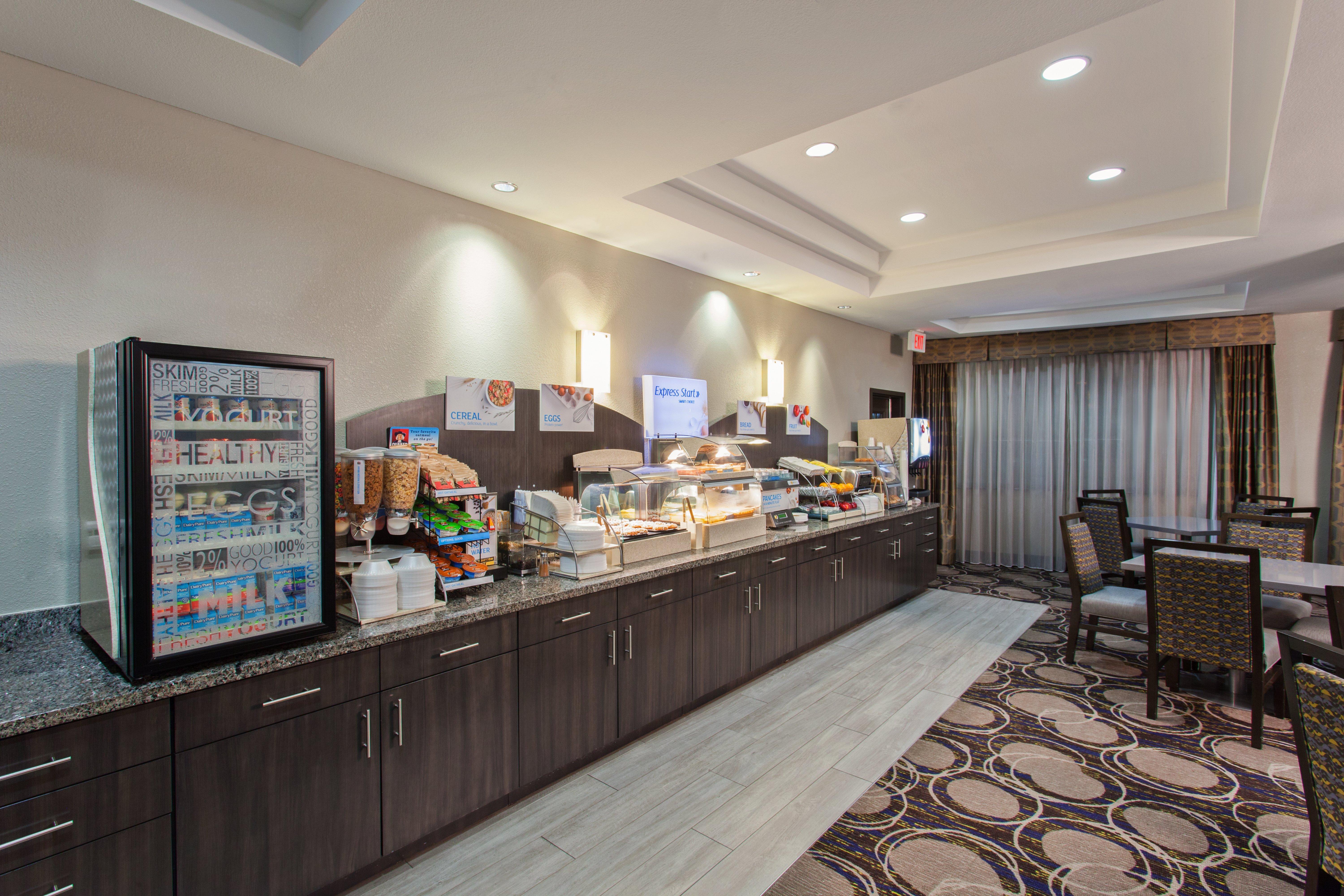 Holiday Inn Express & Suites Wharton By Ihg Eksteriør billede