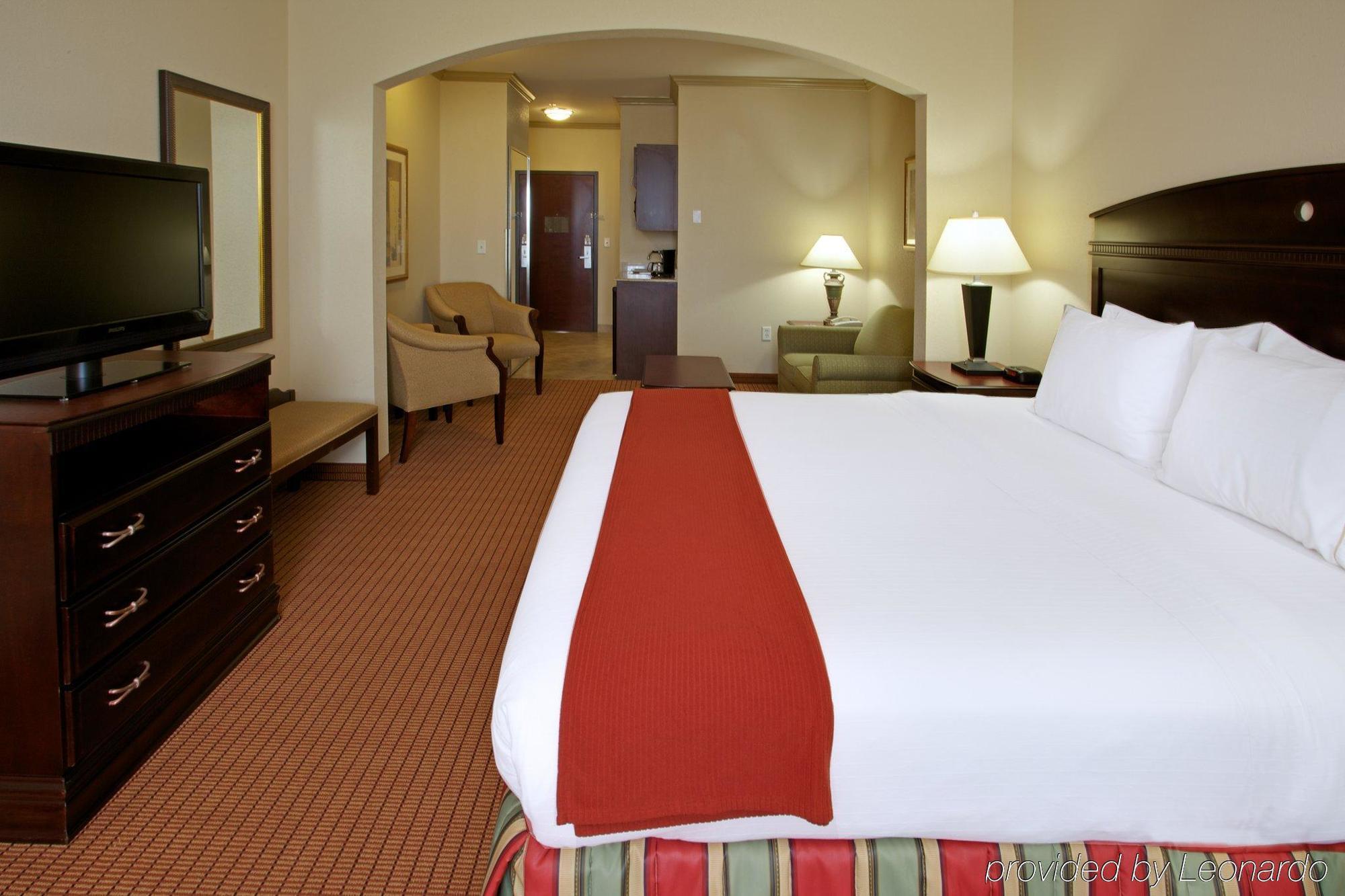 Holiday Inn Express & Suites Wharton By Ihg Værelse billede