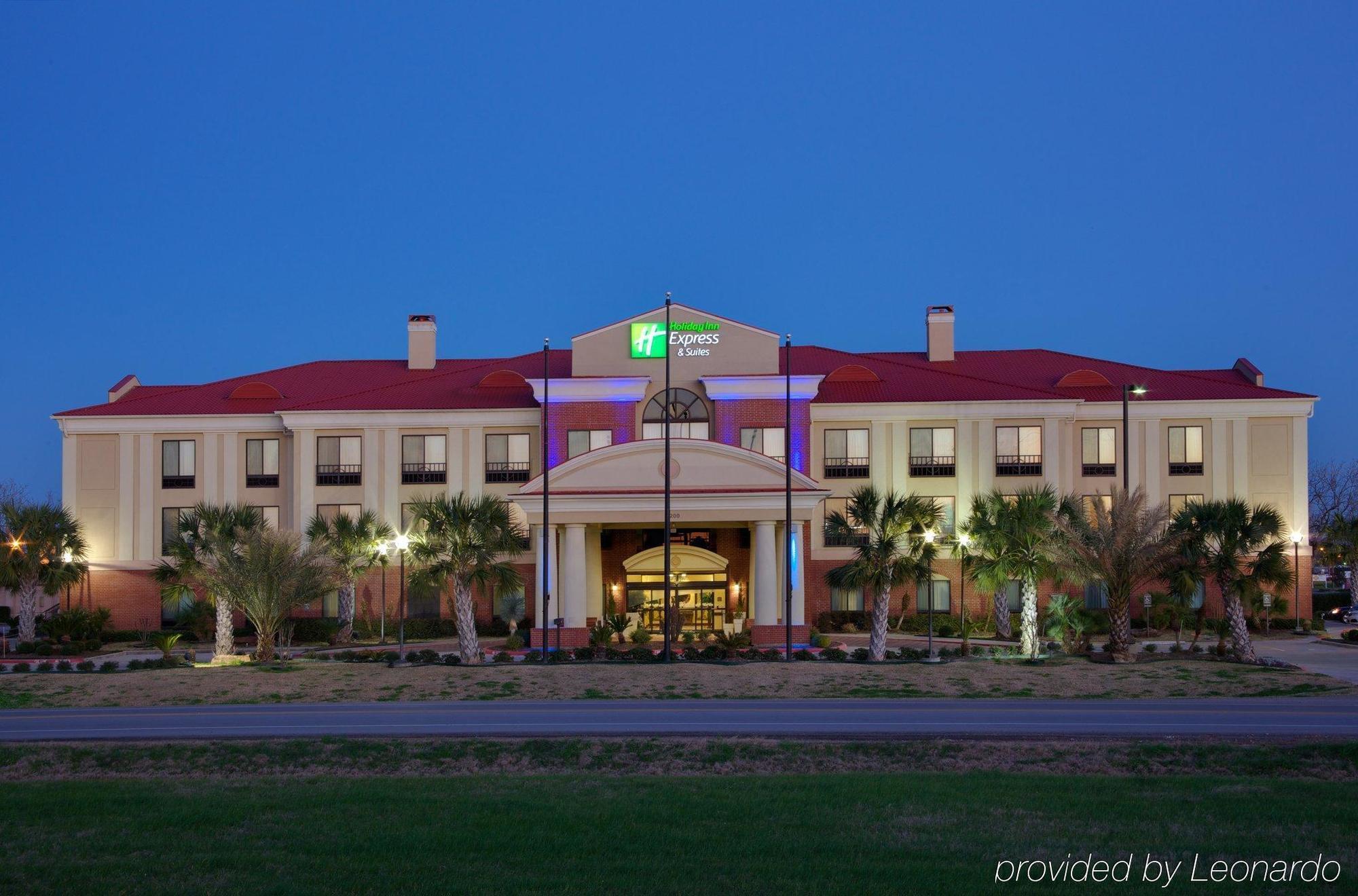 Holiday Inn Express & Suites Wharton By Ihg Eksteriør billede