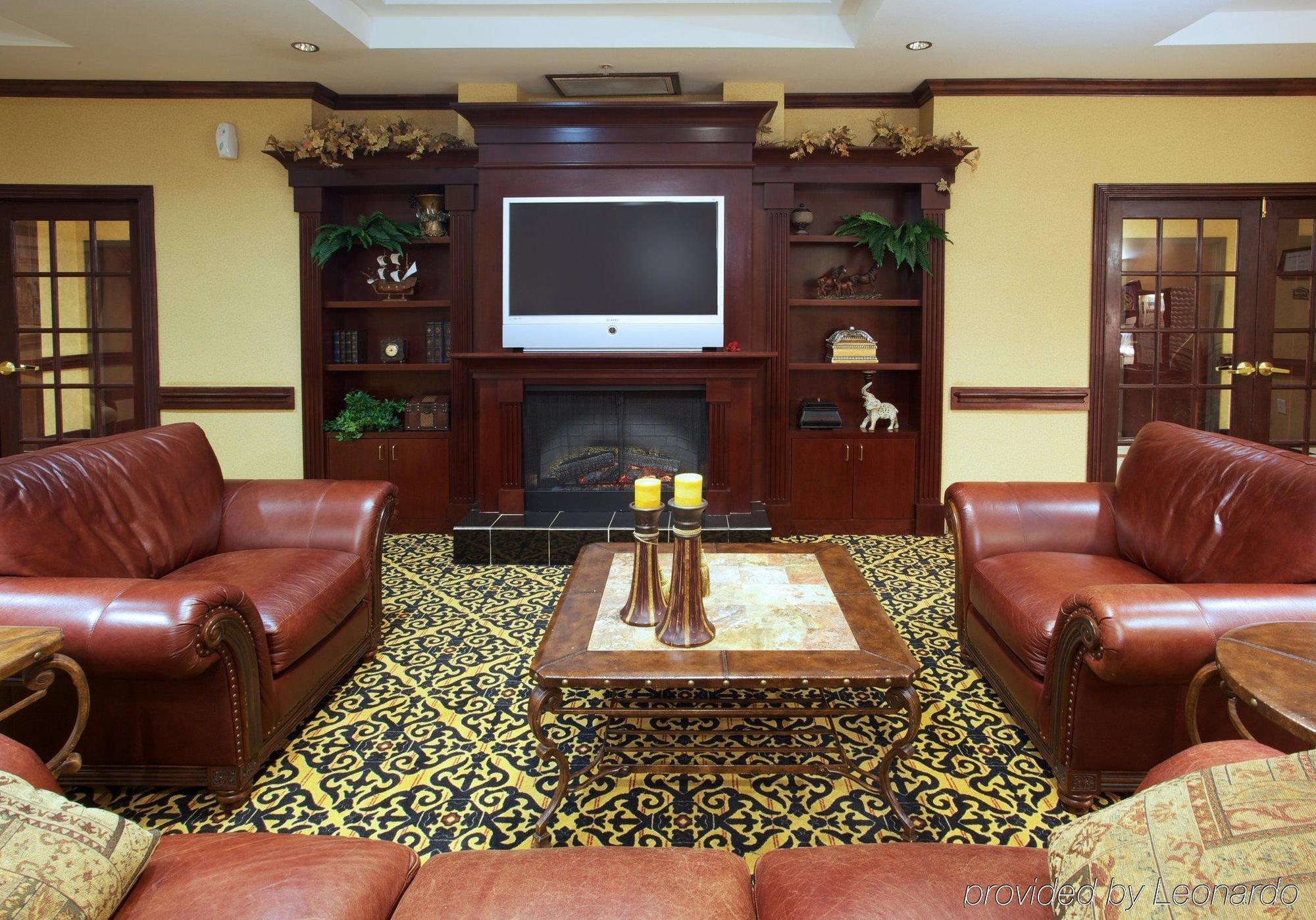 Holiday Inn Express & Suites Wharton By Ihg Interiør billede